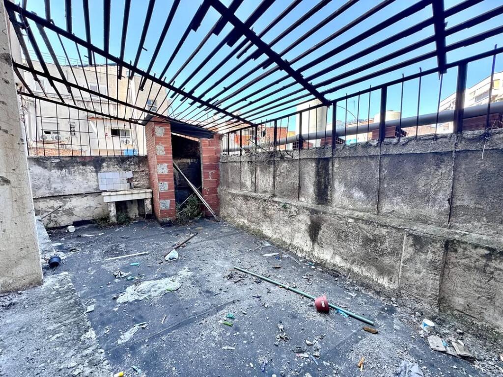 Appartamento 4+1 in vendita su Boulevard, Durrës