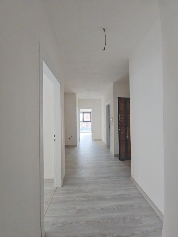 🏢 APPARTAMENTO 3+1+2 IN VENDITA – NUOVO BOULEVARD
