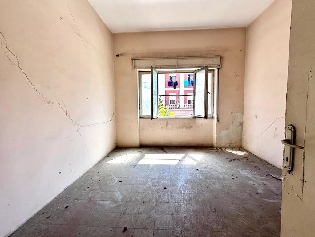 Appartamento 4+1 in vendita su Boulevard, Durrës