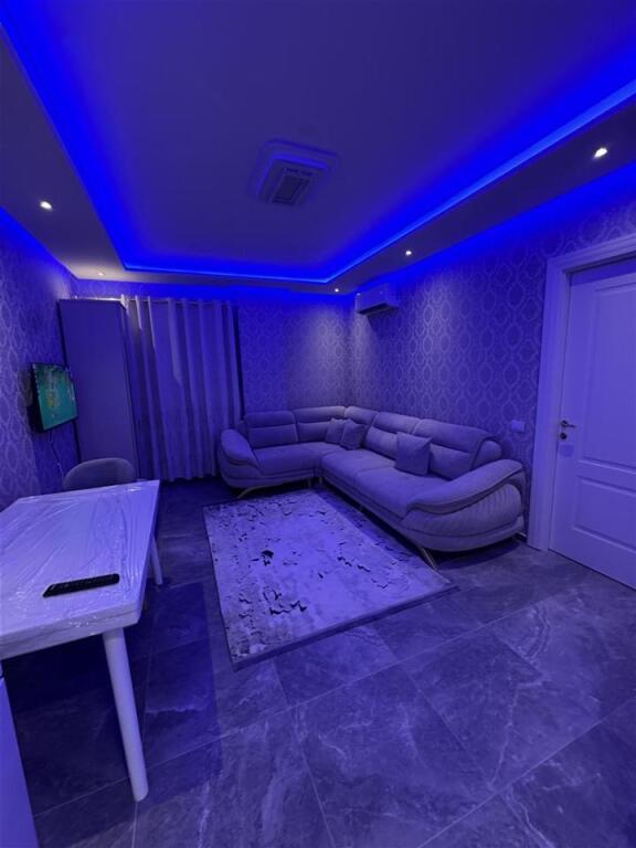 JEPET ME QIRA 1+1 TE UNIVERS CITY 500 EURO