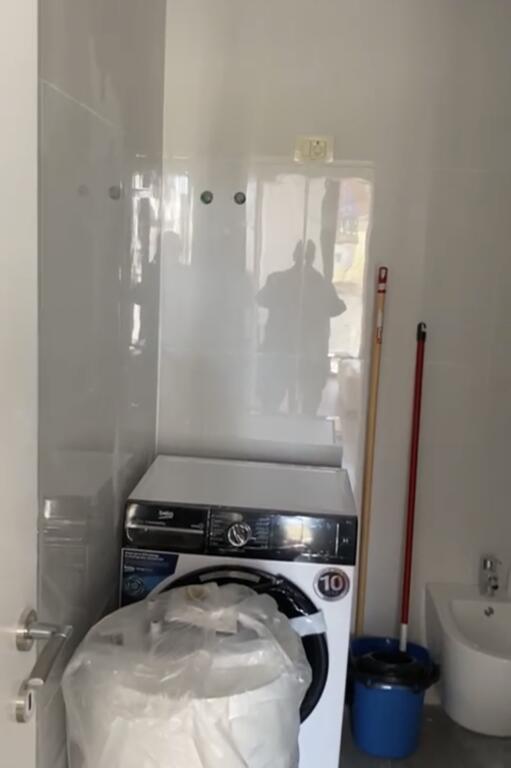 Jepet me qira apartament 1+1 MINE PEZA 700€