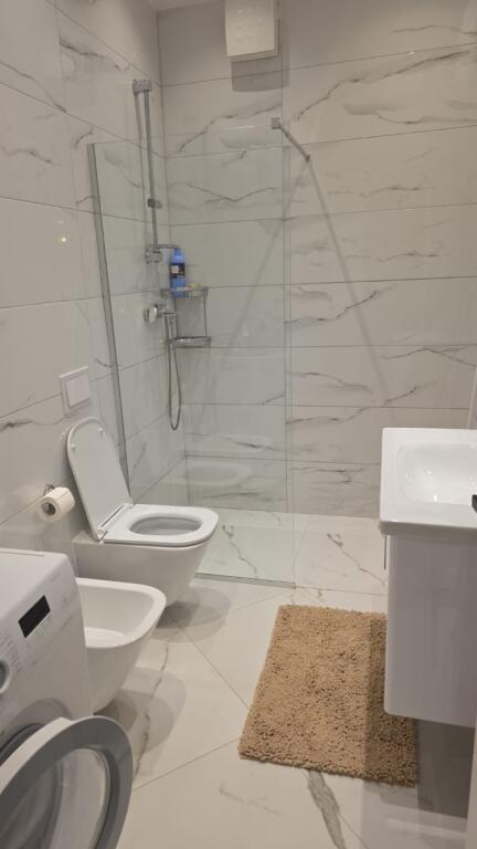 Apartament 1+1 me Qera tek Square 21