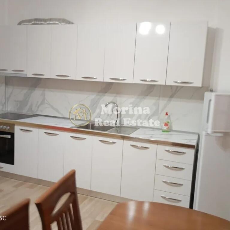 Qera, Apartament 2+1, Fresku, 400 euro/muaj