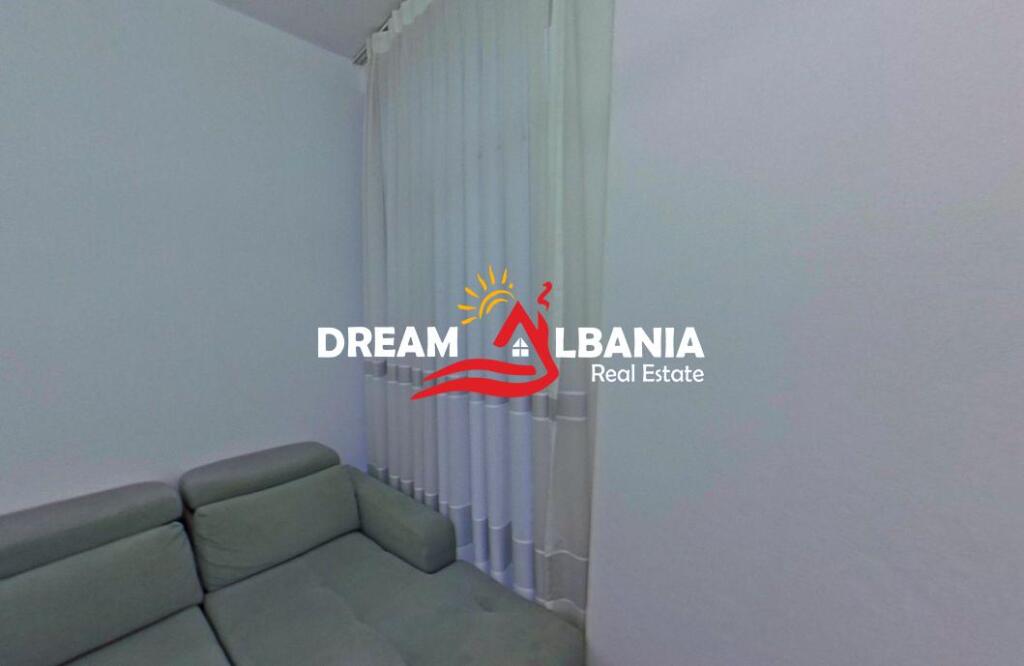 Jepet me qera apartament 2+1 tek Komuna e Parisit prane Kika 2 (ID 42215399)