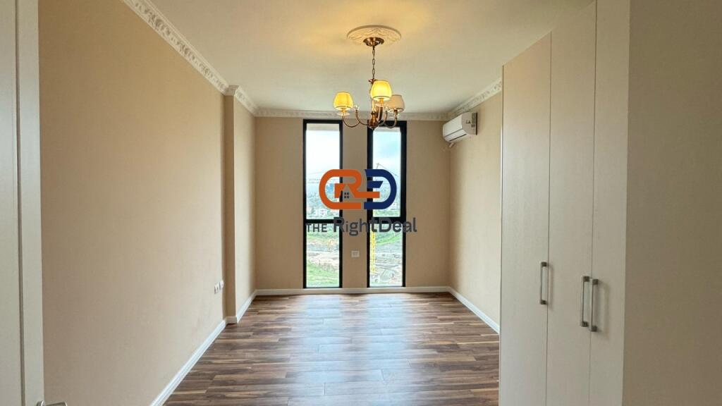 Tek Oasis Lake Residence, Shitet Super Apartament 2+1+2, Me Planimetri Te Rregullt!!