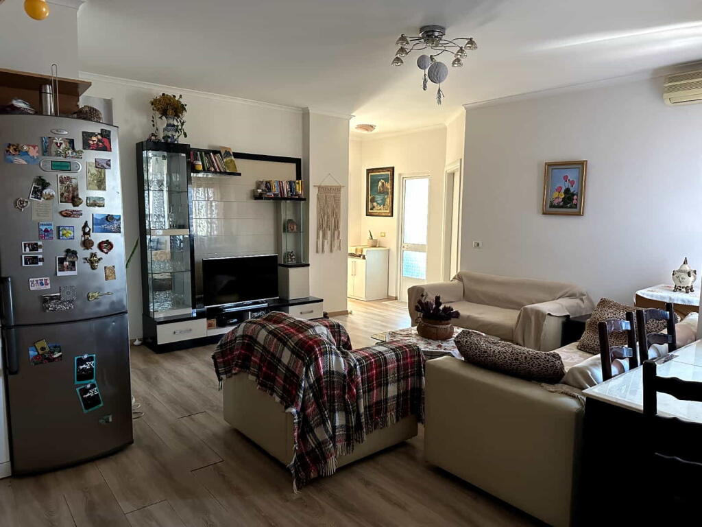 Appartamento In Affitto 2+1 A Porcelan (ID B2201469) Tirana