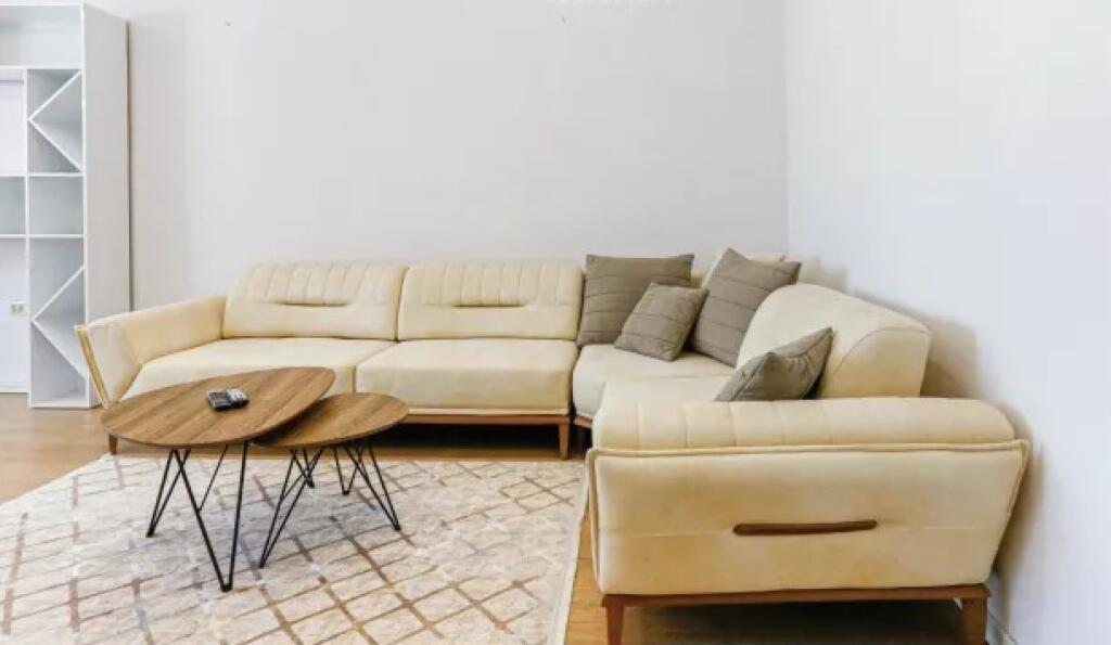 Me Qera: Apt 1+1 Modern &amp; i Dizenjuar me Arkitekt 📍( Yzberisht - Eco Market ) k.7, Pllt i Ri |