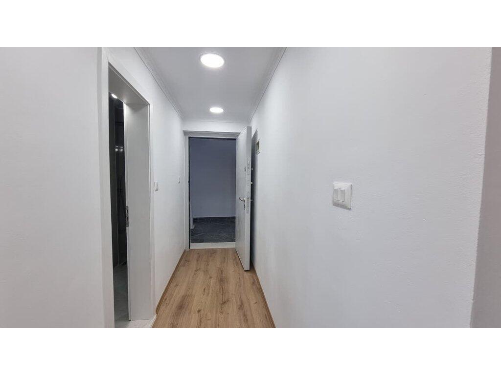 Shitet, Apartament 2+1, Stadiumi Dinamo, Tirane.