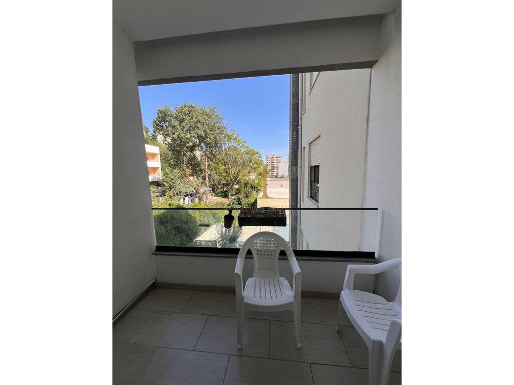 Jepet me qira apartament 2+1 në Vollga, Durrës!!