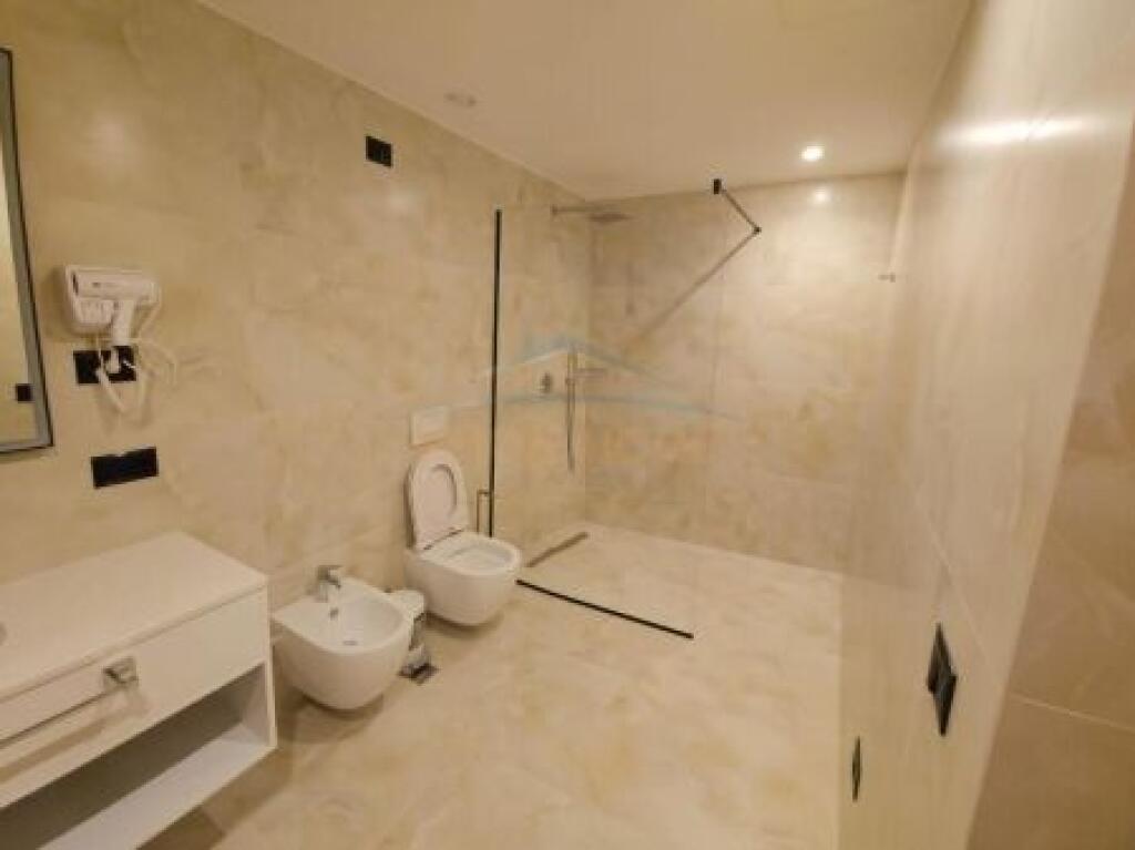 For sale, Hotel, Shkozë, Tirana