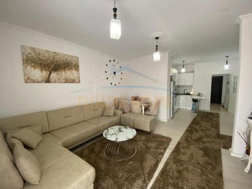 In vendita, Appartamento 2+1+2, Fresku, Tirana.