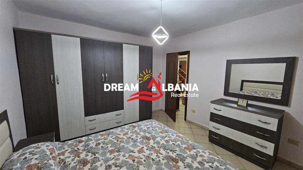 Jepet me qera apartament 2+1 tek rruga Ferit Xhajko, prane Spar (ID 4229399)