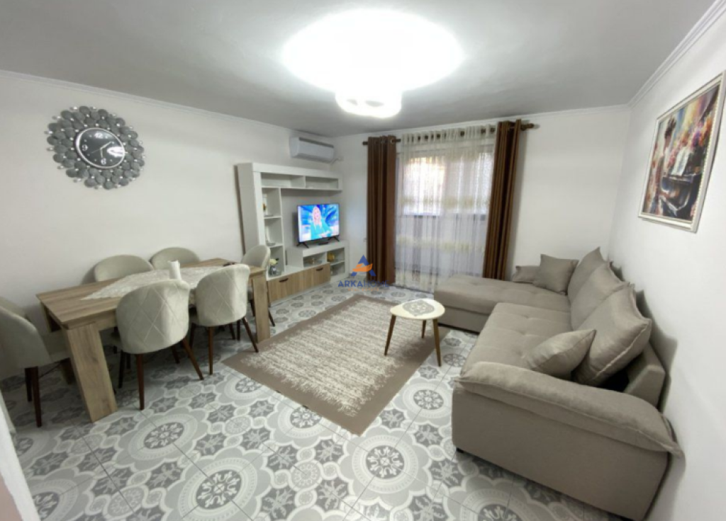 JEPET ME QERA APARTAMENT 2+1+BALLKON "ISH RESTORANT DURRESI" 600 EURO.