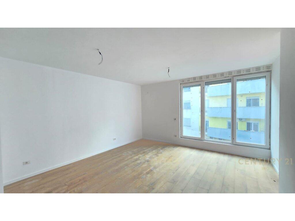 RENTING 1+1 APARTMENT SUITABLE FOR OFFICE.