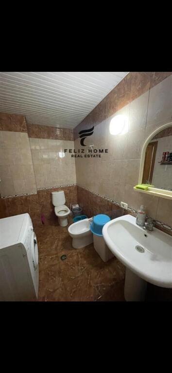 APARTAMENT ME QERA 1+1 MYSLYM SHYRI 550EURO