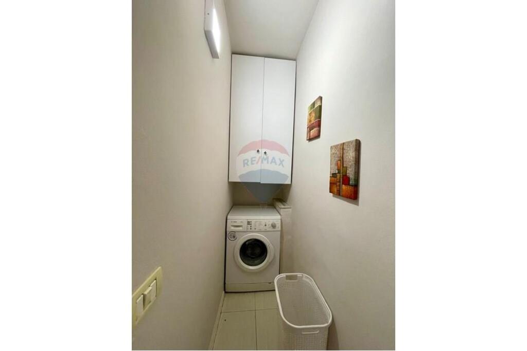 JEPET ME QIRA APARTAMENT 2+1 TEK MYSLYM SHYRI