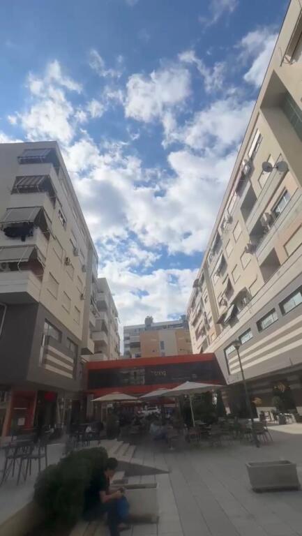 🏡 Jepet me Qira Apartament 1+1 – Kristali, Tiranë