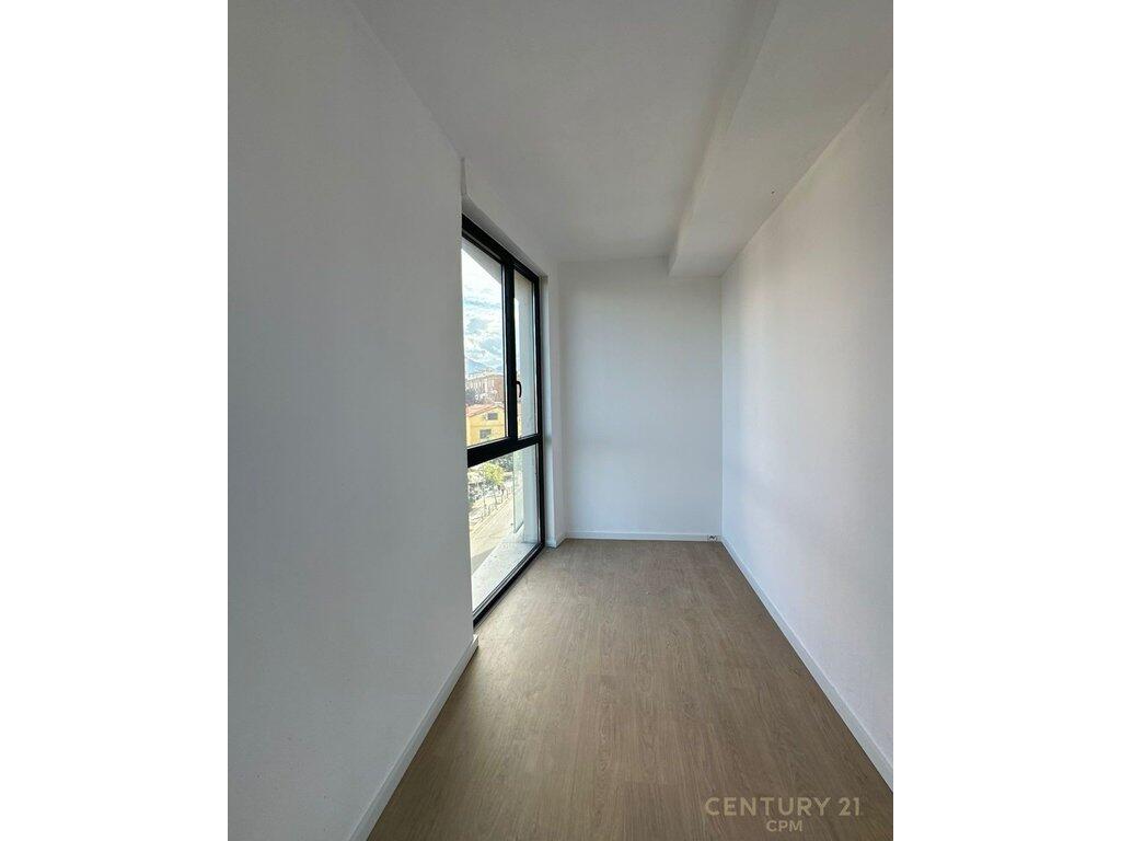 APARTAMENT 3+1+2 + POST PARKIMI PER ZYRA ME QIRA TEK GOLDEN TOWER RESIDENCE !