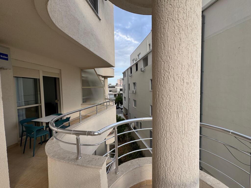 APARTAMENT 1+1. NE PLAZH  PPRANE GEGA OIL