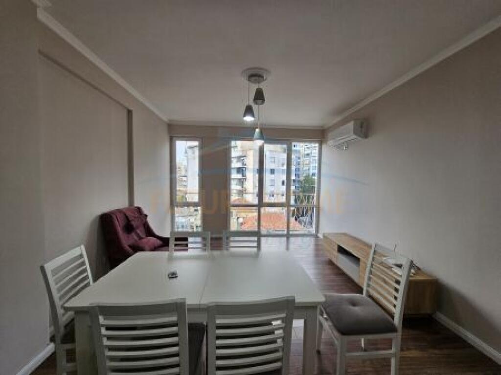 Affitto, Appartamento 2+1+2, Selvia, Tirana.
