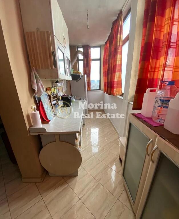 Shitje, Apartament 2+ 1, te 21 Dhjetori, Cmimi 148320 Euro