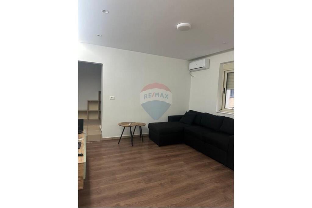 Apartament - Për Qira - Libri Universitar