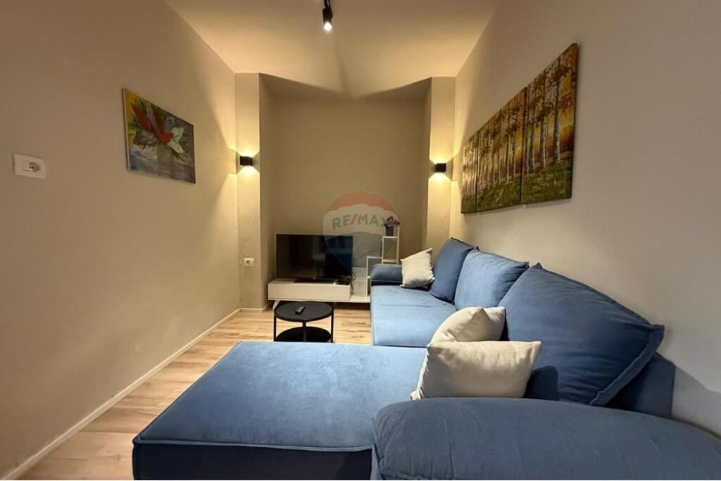 Casa privata 1+1+posto auto in affitto Rr.Dibres!