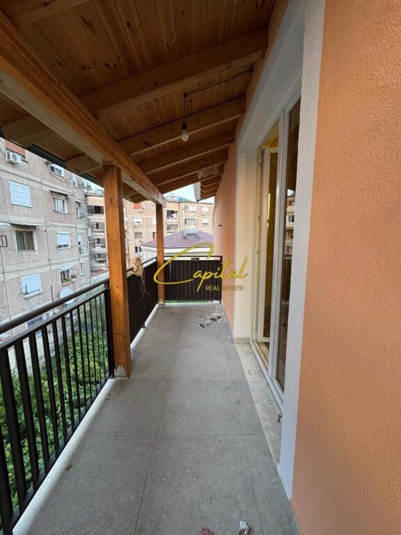 VILLA PRIVATA IN AFFITTO 214 M2 KOMBINAT 150.000 LEKE