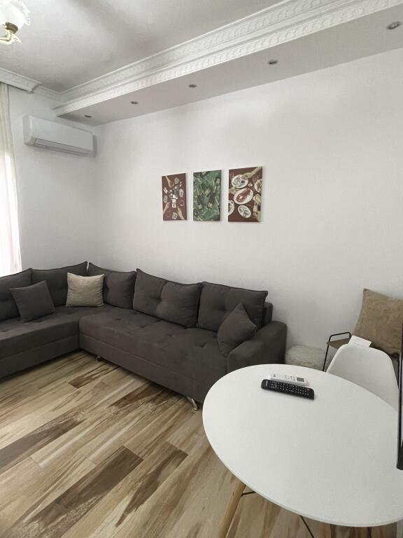 Super luxury apartment for rent until June, in the Beach area near Bajram Curri school.