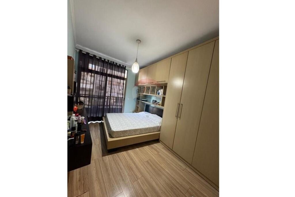 Shitet Apartament 2+1+2 , ne Astir !