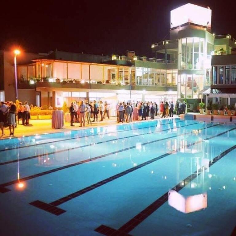 Business property suitable for a venue  hotel with a pool and yard for sale or rent

