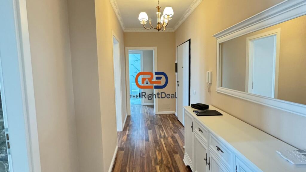 Tek Oasis Lake Residence, Shitet Super Apartament 2+1+2, Me Planimetri Te Rregullt!!