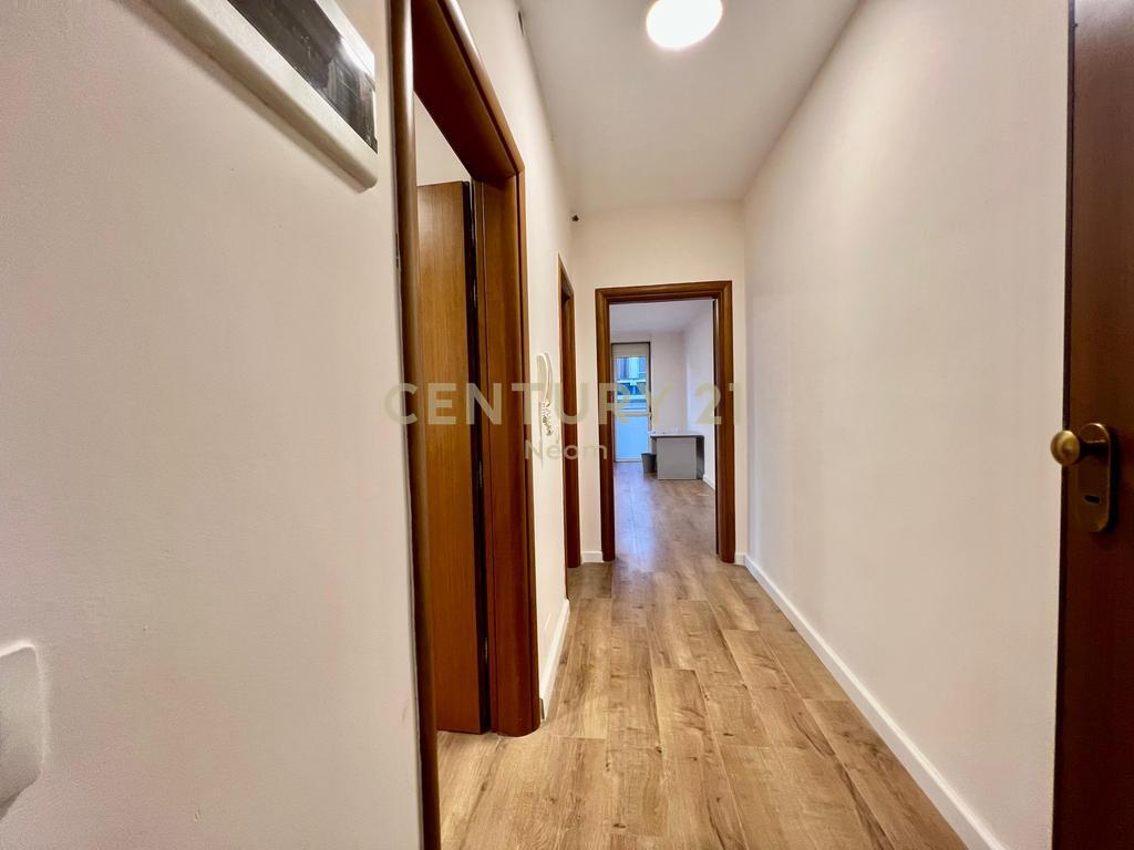 AFFITTO, UFFICIO - 85 m2 in VIA KAVAJËS‼️