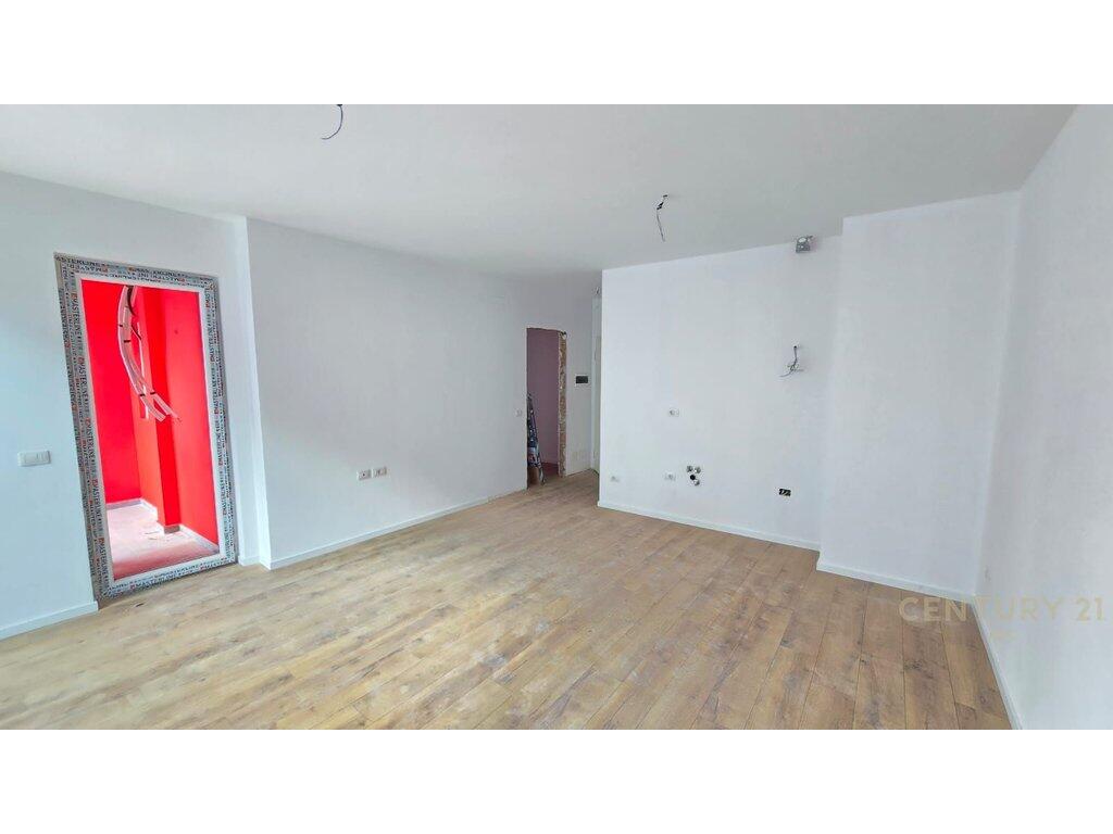 RENTING 1+1 APARTMENT SUITABLE FOR OFFICE.