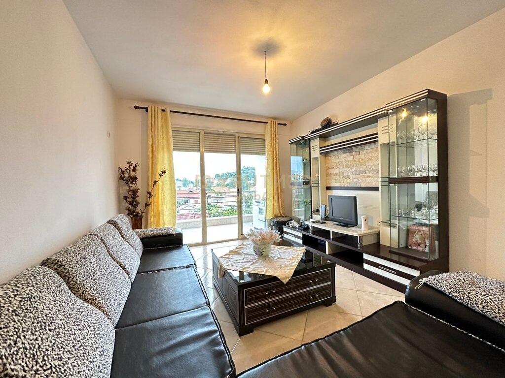 Appartamento 3+1 in Affitto a Misto Mame! 500 €
