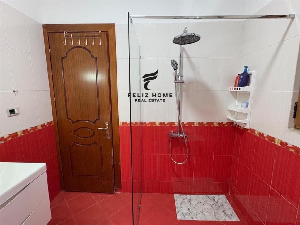 APARTAMENT ME QERA 2+1 SAUK 600EURO