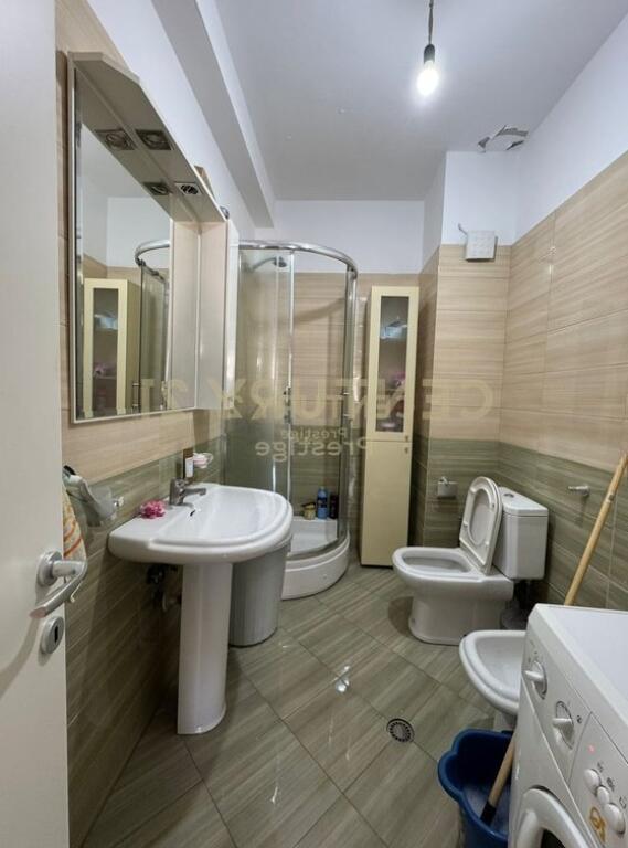 APARTMENT 2+1+2 FOR RENT, IN THE FRESKU AREA, TIRANA! 400 € /Month