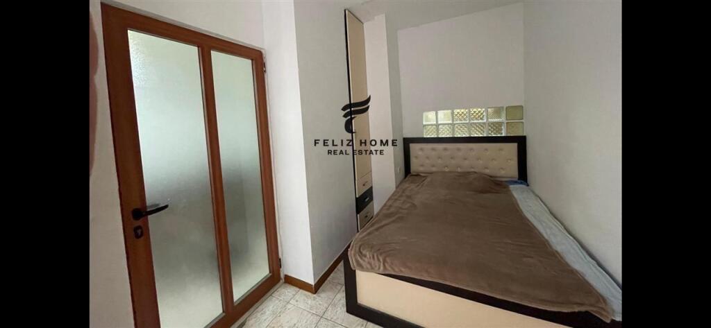 APARTAMENT ME QERA 1+1 MYSLYM SHYRI 550EURO