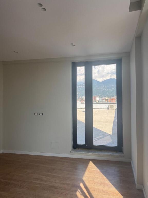 🏠 Jepet me qira apartament 2+1+2 📍 Adresa: Rr. Jordan Misja
