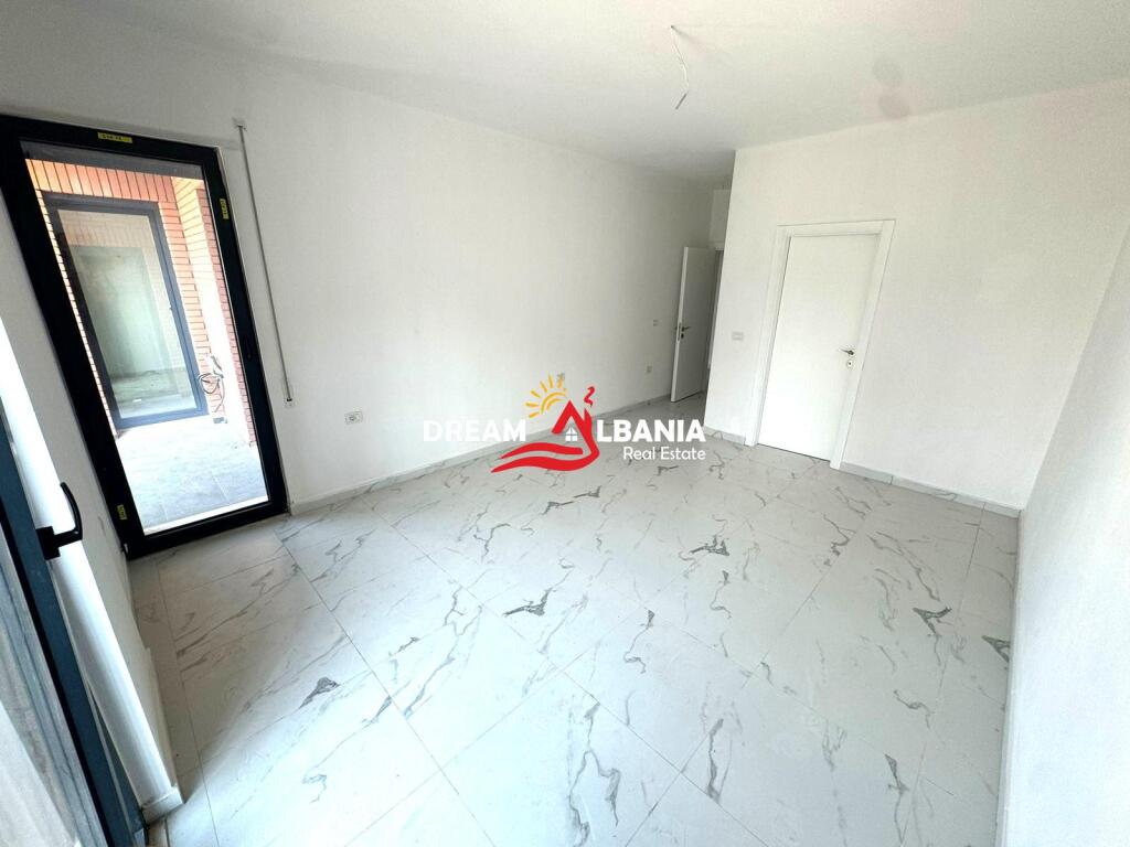 Apartment 2+1+2 for sale, Kinostudio, near Klan in Tirana (ID 41211721)