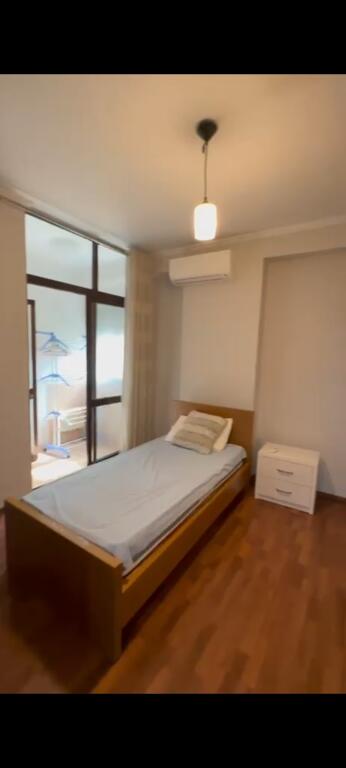 Appartamento 3+1 in vendita in Via Kavaja