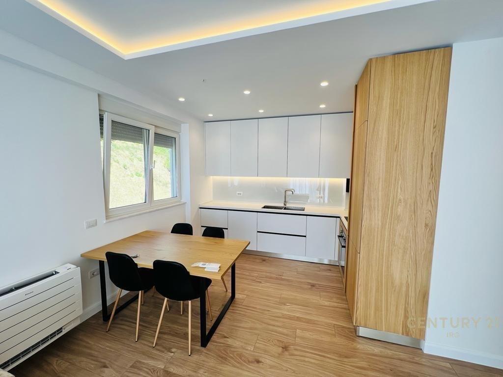 Apartment 2+1+ 1 Parking Space for rent at the Dry Lake!
