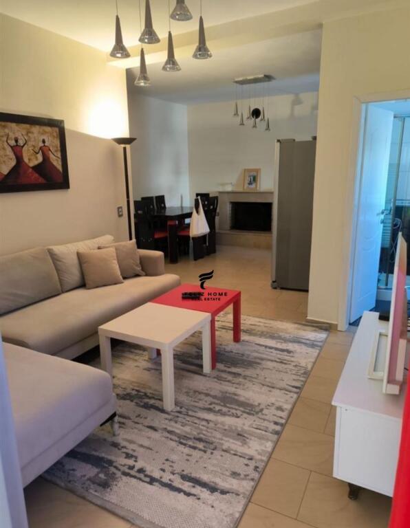 APARTAMENT ME QERA 2+1 SHKOLLA E BALETIT 500 EURO