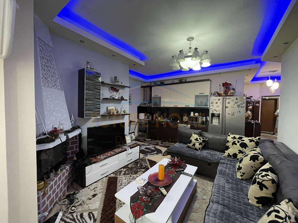 Affitto, Appartamento 2+1, Yzberisht, Tirana.
