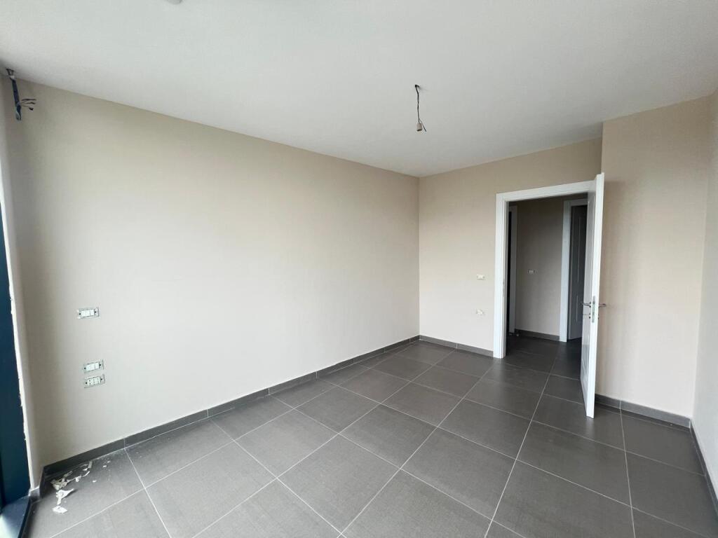 Ufficio in affitto presso Lake View Residence