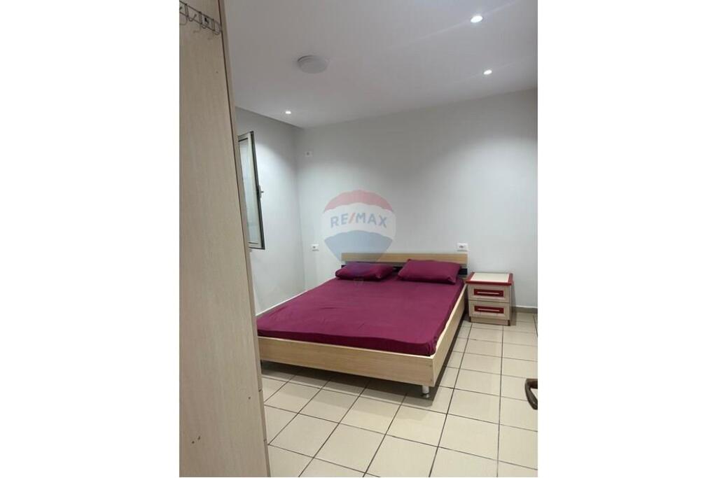 Apartament - Për Qira - Libri Universitar
