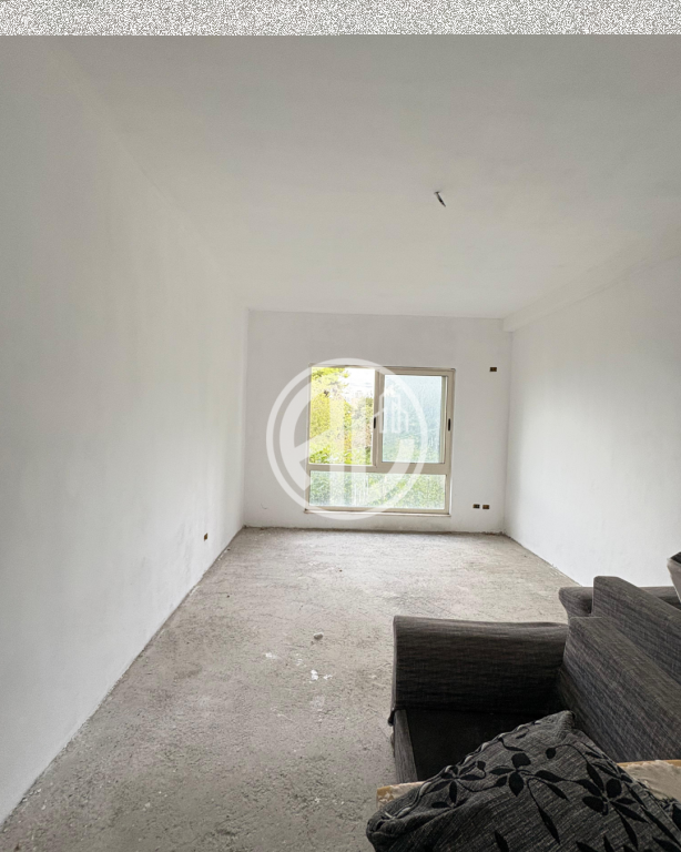 Vendesi in vendita 1+1 – Vicino alla Villa Zogu, Durazzo