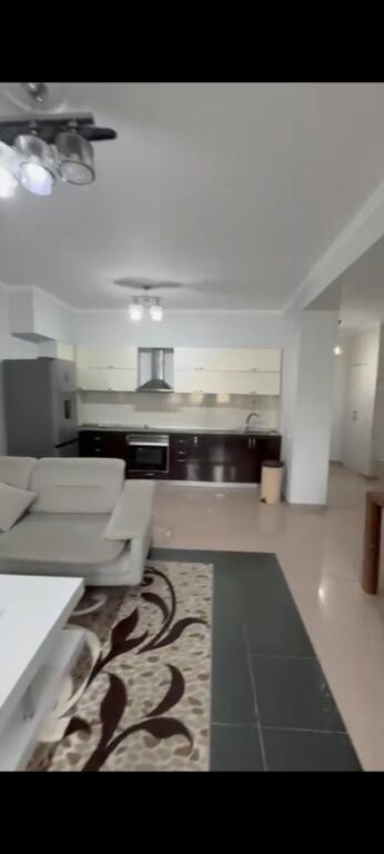 Appartamento 3+1 in vendita in Via Kavaja