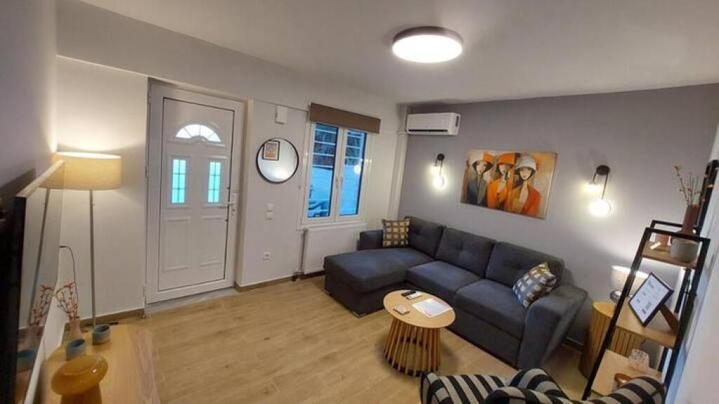 Apartment for rent 1+1 in Shkoze (ID B210410) Tirana