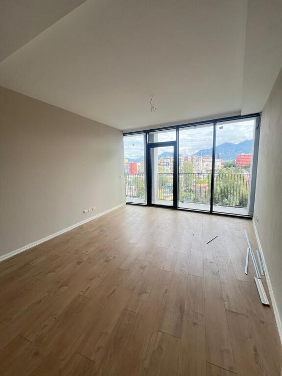 Ufficio in affitto presso Lake View Residence